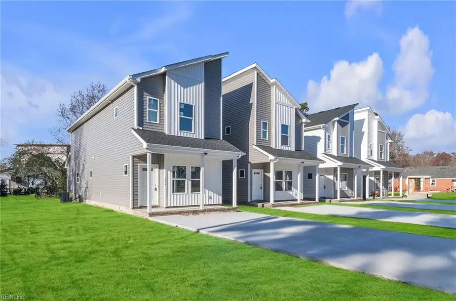 423 B Elcinoca Drive, Elizabeth City, NC 27909 - #2