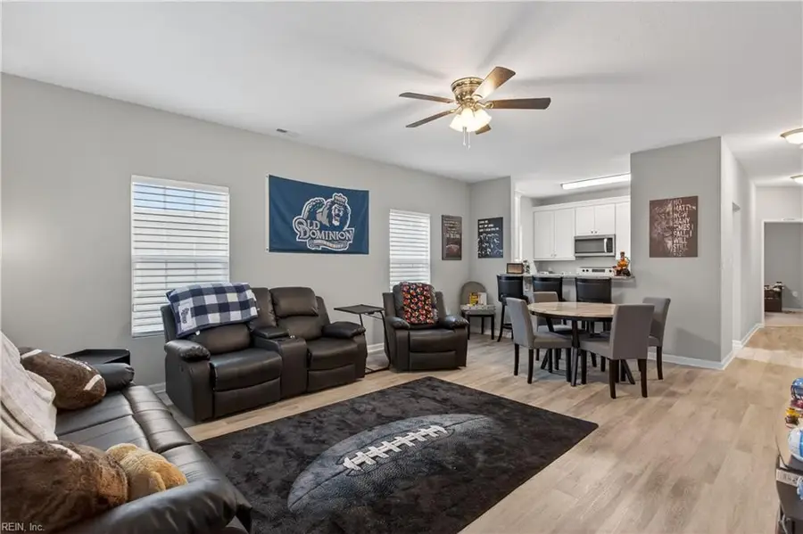 827 W 43rd Street, Norfolk, VA 23508 - #3