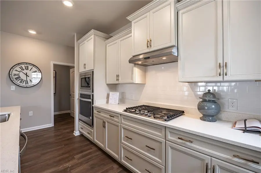 209 Oxford Avenue #40-1, Smithfield, VA 23430 - #3