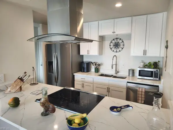 500 Pacific Avenue #209, Virginia Beach, VA 23451