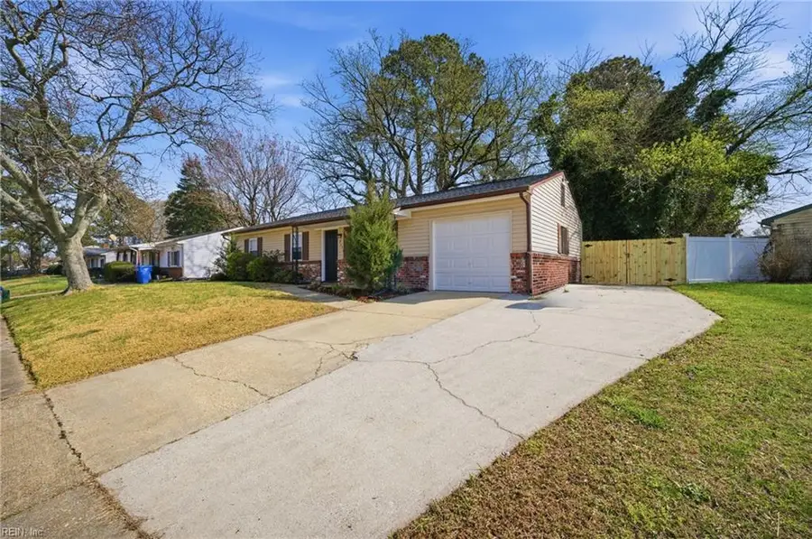 3132 Kenelm Drive, Chesapeake, VA 23323 - #3