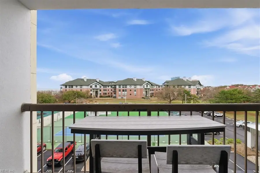 3288 Page Avenue #313, Virginia Beach, VA 23451 - #3