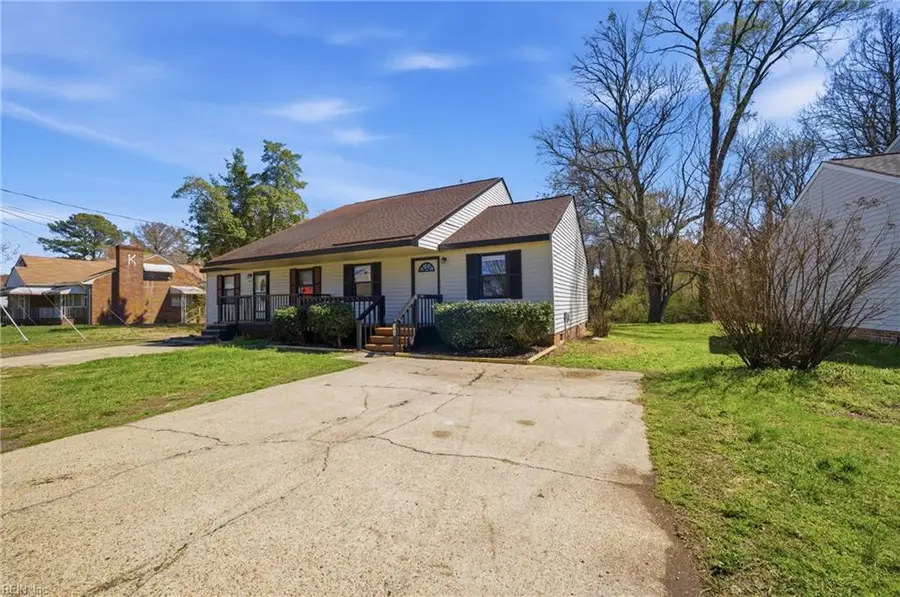 102 Diamond Avenue #D, Chesapeake, VA 23323 - #2