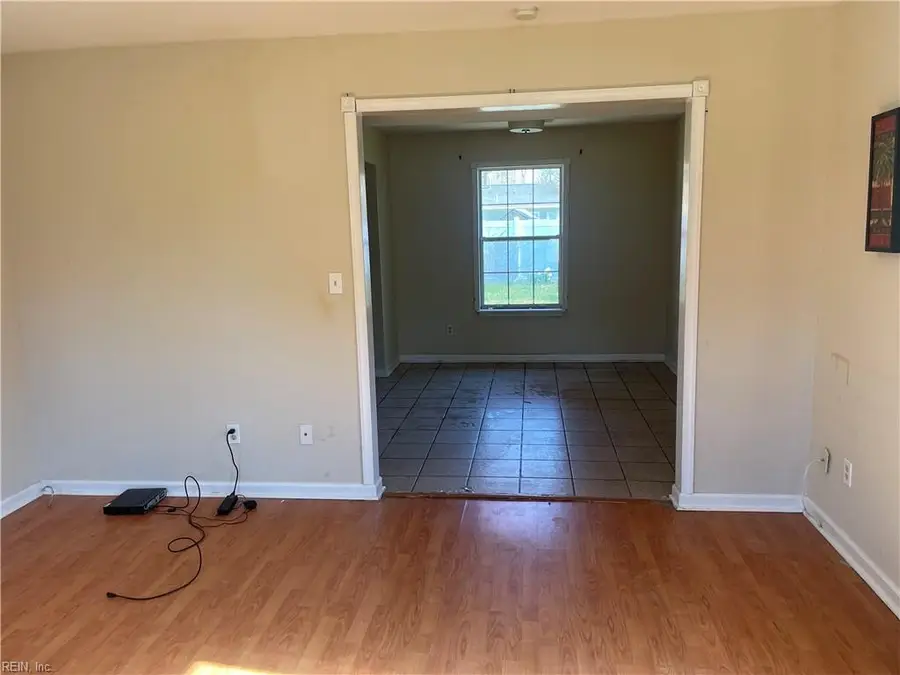 816 Old Point Avenue, Hampton, VA 23663 - #3