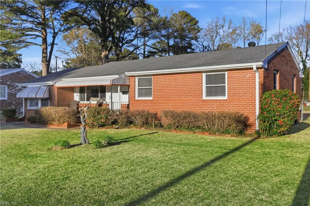 615 Gladstone Avenue, Portsmouth, VA 23701 - #1