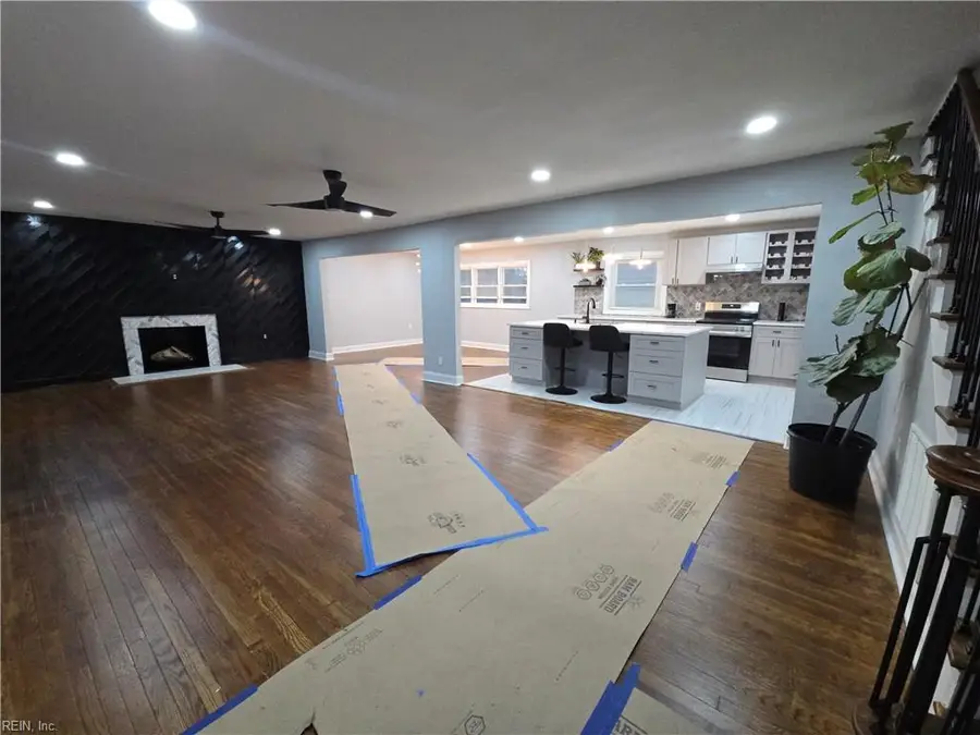 927 11th Street, Newport News, VA 23607 - #3