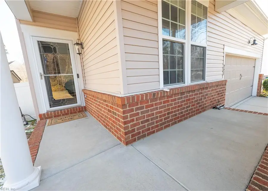 221 Dogwood Road, Yorktown, VA 23690 - #2