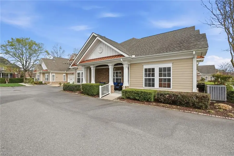 1526 Carrolton Way, Chesapeake, VA 23320 - #3