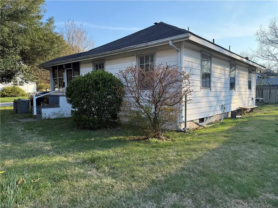 203 Hollywood Avenue, Hampton, VA 23661 - #3