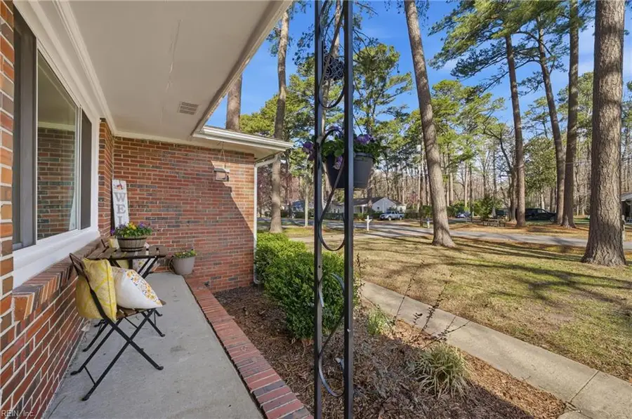 4073 Maple Drive, Chesapeake, VA 23322 - #3