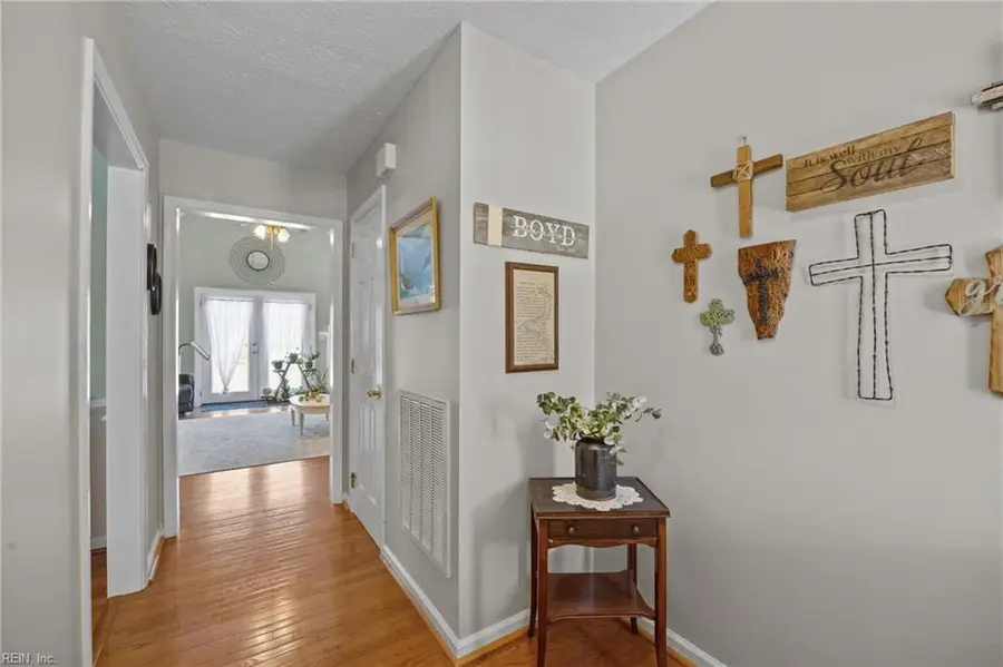 15236 W Ashby Way, Carrollton, VA 23314 - #3