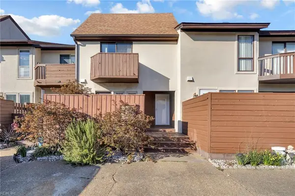 71 Waters Edge Circle, Hampton, VA 23669