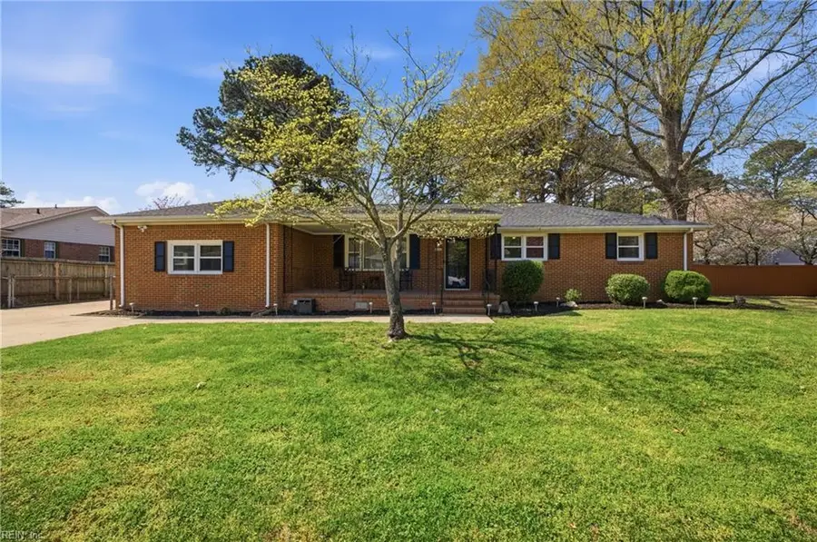 1248 Kingsway Drive, Chesapeake, VA 23320 - #2