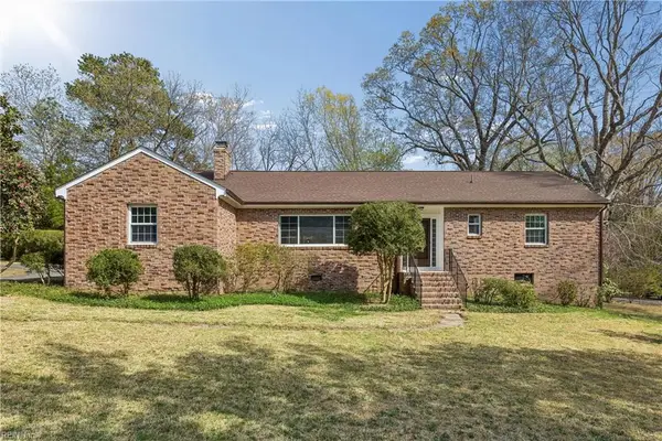 114 The Colony, Williamsburg, VA 23185