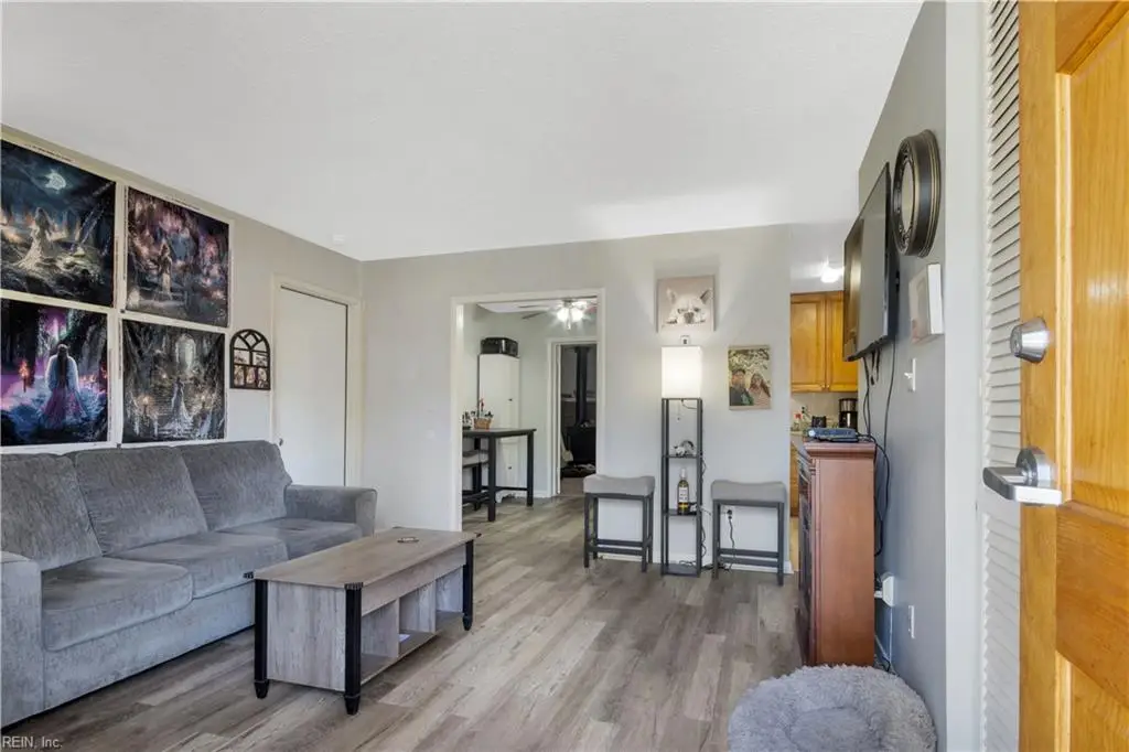 107 Fort Worth Street, Hampton, VA 23669 - #1