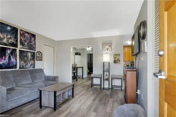 107 Fort Worth Street, Hampton, VA 23669