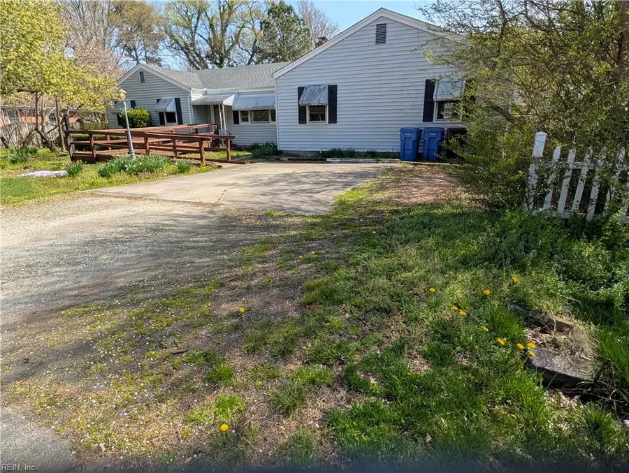 1408 Elder Avenue, Chesapeake, VA 23325 - #3