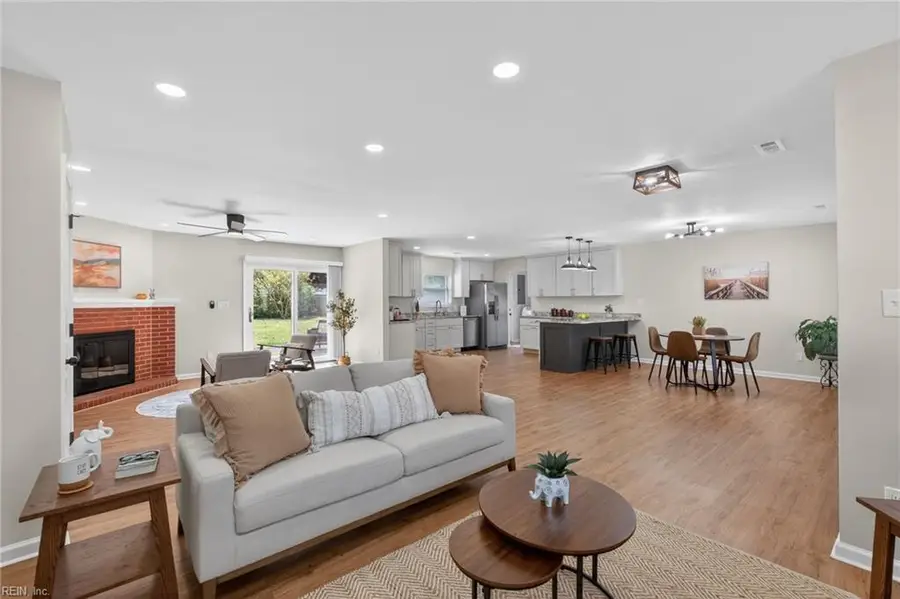 609 Abbey Drive, Virginia Beach, VA 23455 - #3