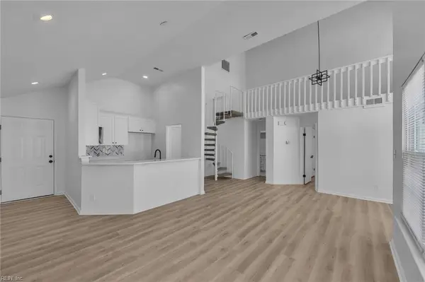 4121 Laurel Green Circle, Virginia Beach, VA 23456