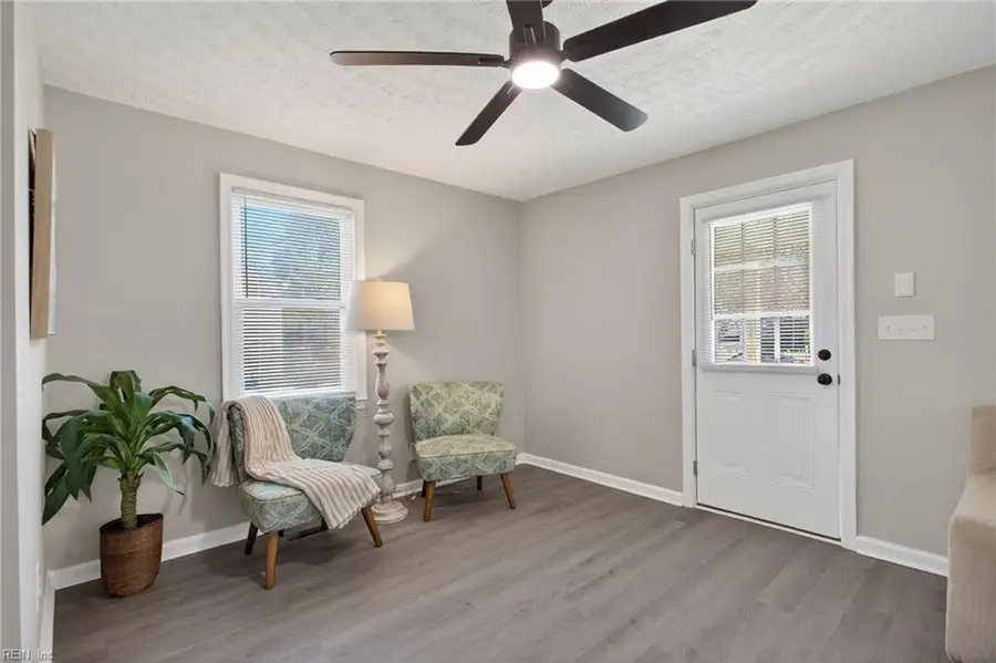 3607 Hyde Circle, Norfolk, VA 23513 - #3