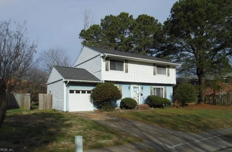 207 Swartmore Drive, Hampton, VA 23666 - #2