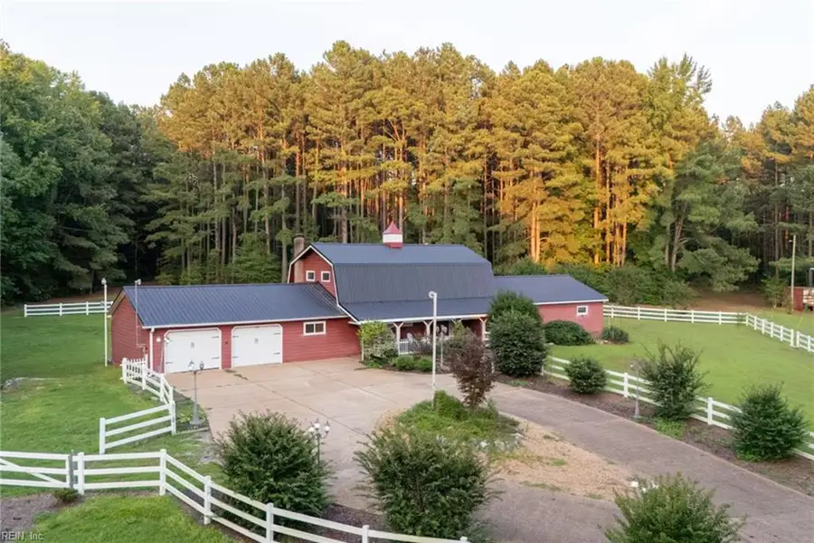 1058 Pine Log Road, Skippers, VA 23879 - #3