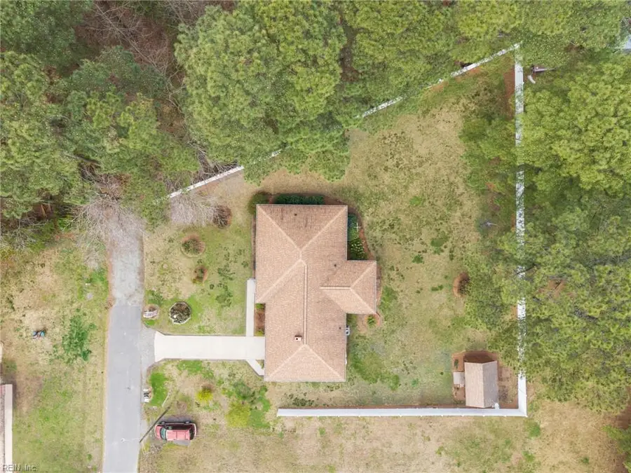 54 Pine Lane, Windsor, VA 23487 - #2