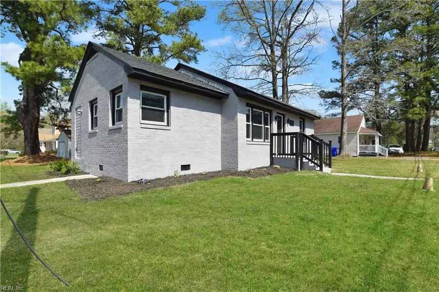 2708 E Washington Street, Suffolk, VA 23434 - #3