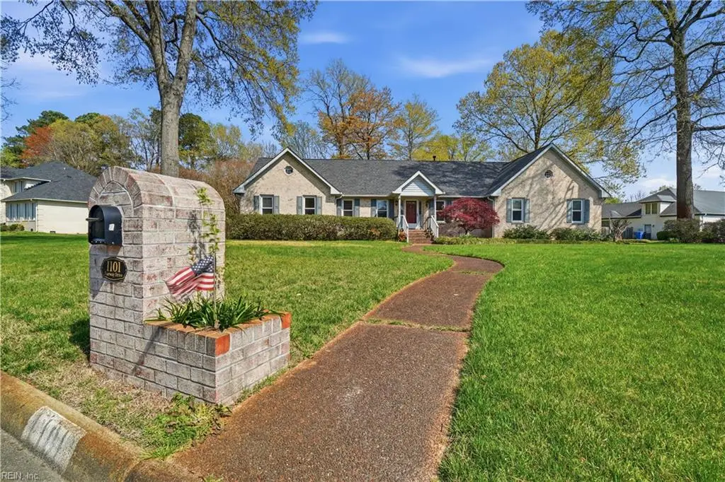 1101 Fairway Drive, Chesapeake, VA 23320 - #1
