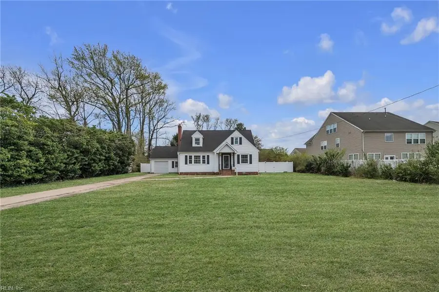 1263 W Queen Street, Hampton, VA 23669 - #3