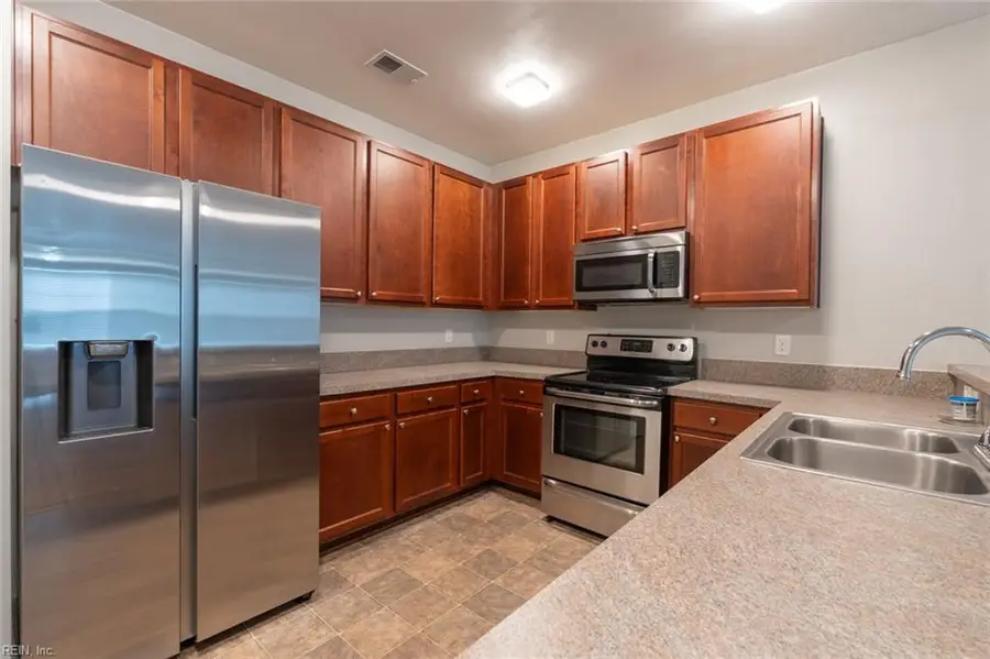 4332 Hillingdon Bend #104, Chesapeake, VA 23321 - #3