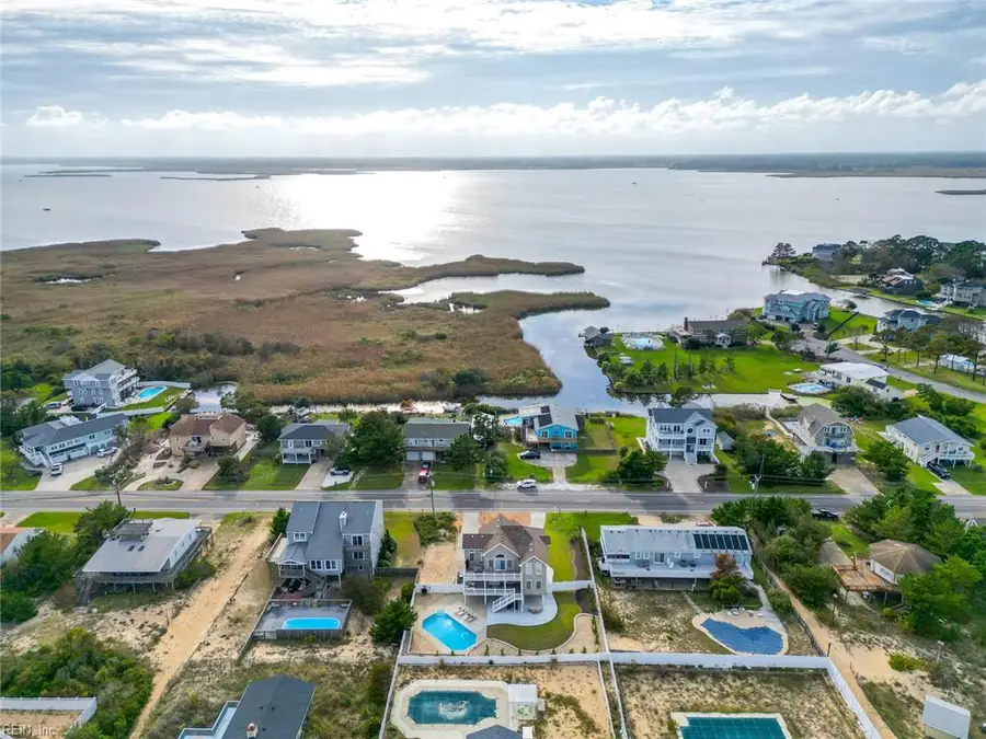 3252 Sandpiper Road, Virginia Beach, VA 23456 - #3