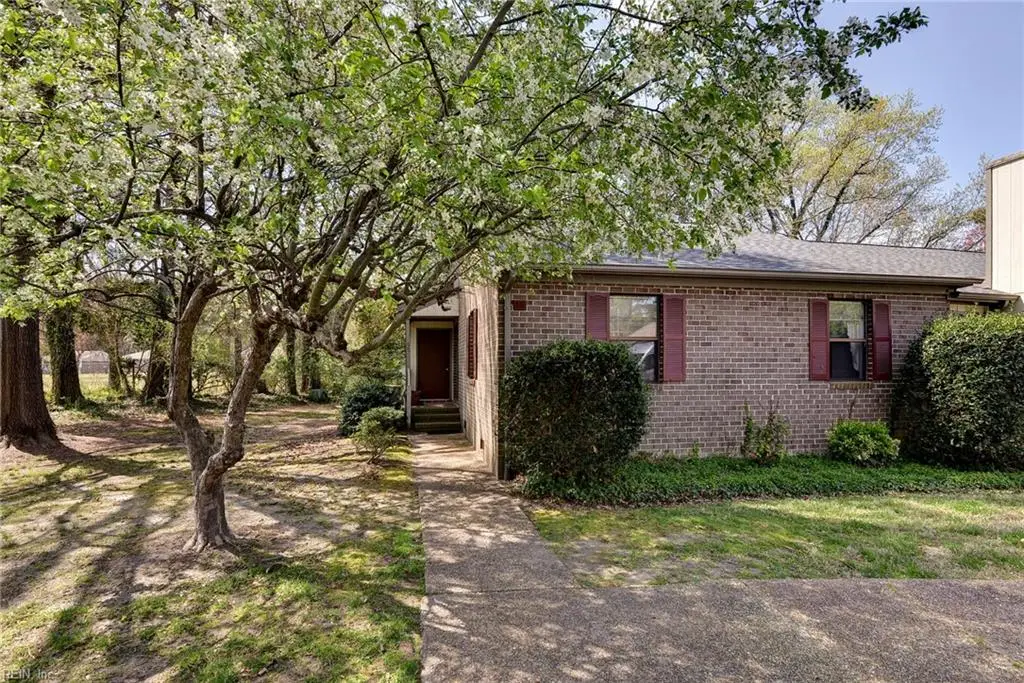 55 James Square, Williamsburg, VA 23185 - #1