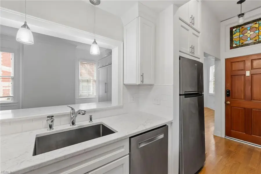 407 Warren Crescent #1, Norfolk, VA 23507 - #2