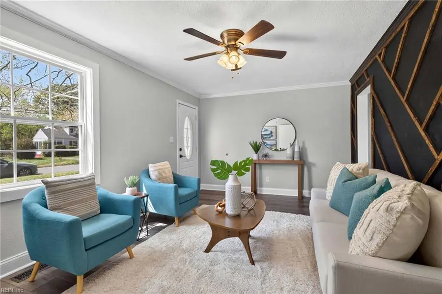 3432 W Bonner Drive, Norfolk, VA 23513 - #3