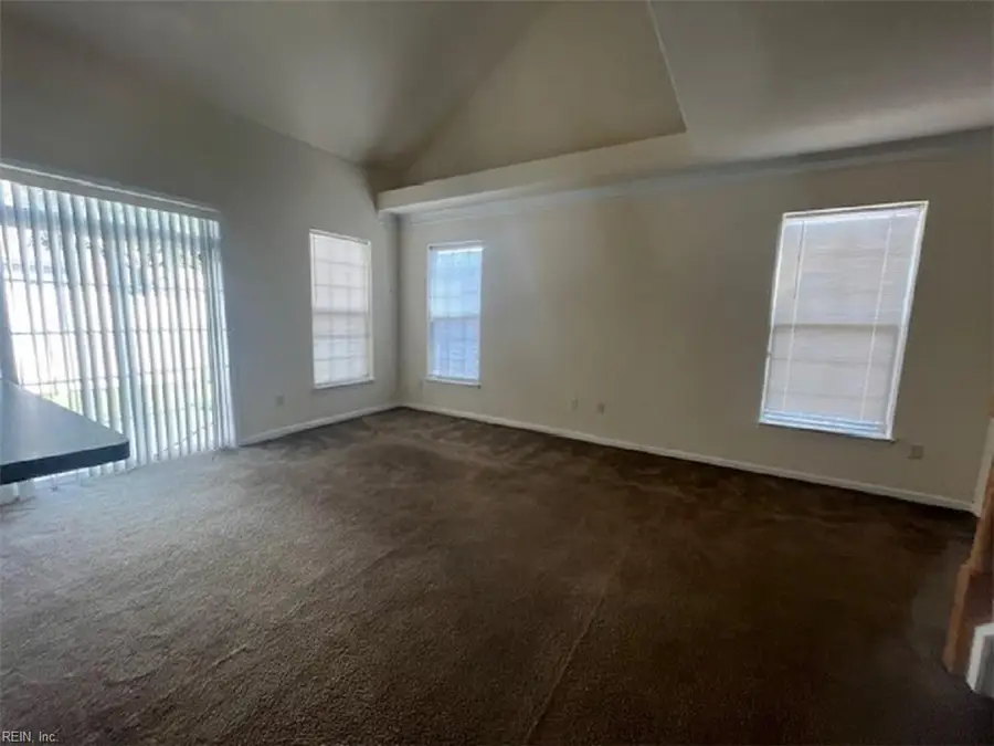 412 Tanners Green Court, Chesapeake, VA 23320 - #2