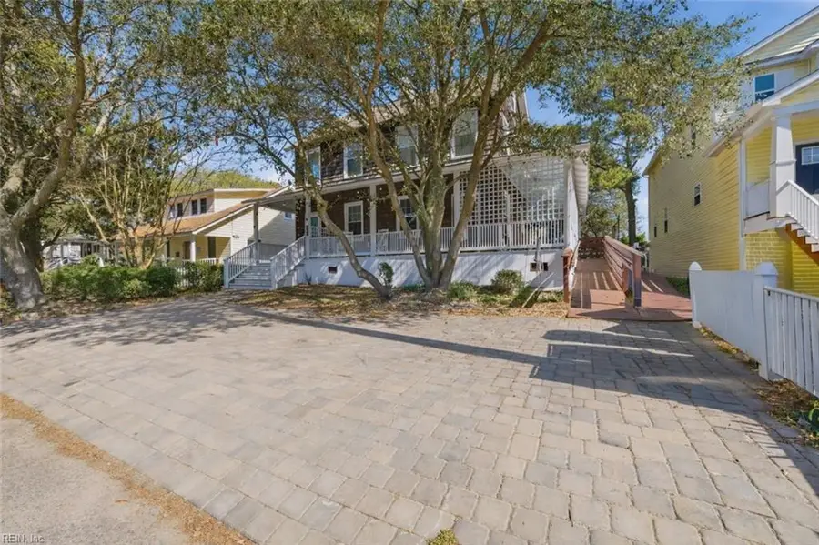 908 Little Bay Avenue, Norfolk, VA 23503 - #2