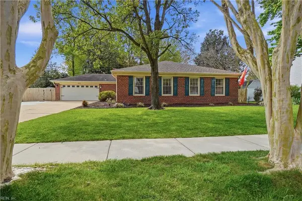 2113 Saint Marshall Drive, Virginia Beach, VA 23454