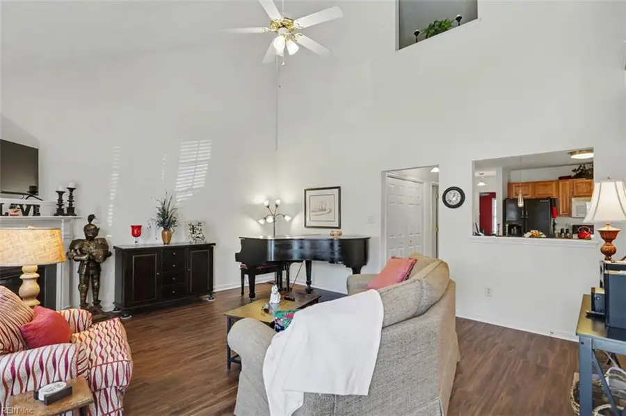 7752 The Points Place #703, Gloucester Point, VA 23062 - #3