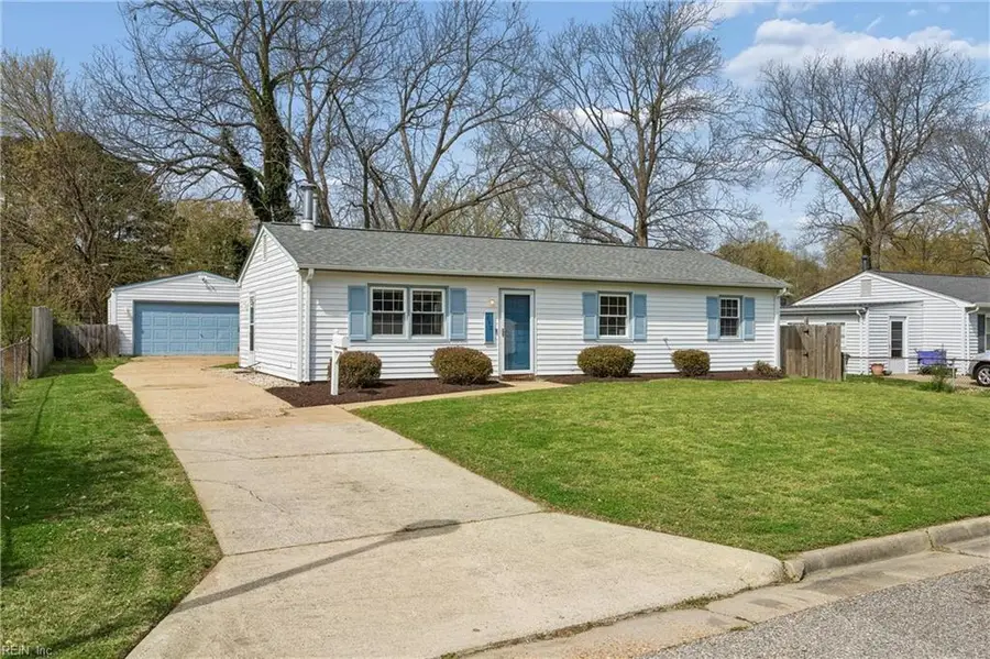 412 Dunmore Drive, Newport News, VA 23602 - #2