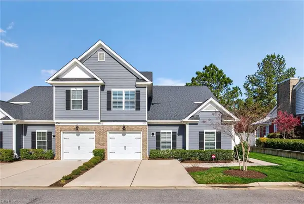 5315 Sports Club Run #701, Suffolk, VA 23435