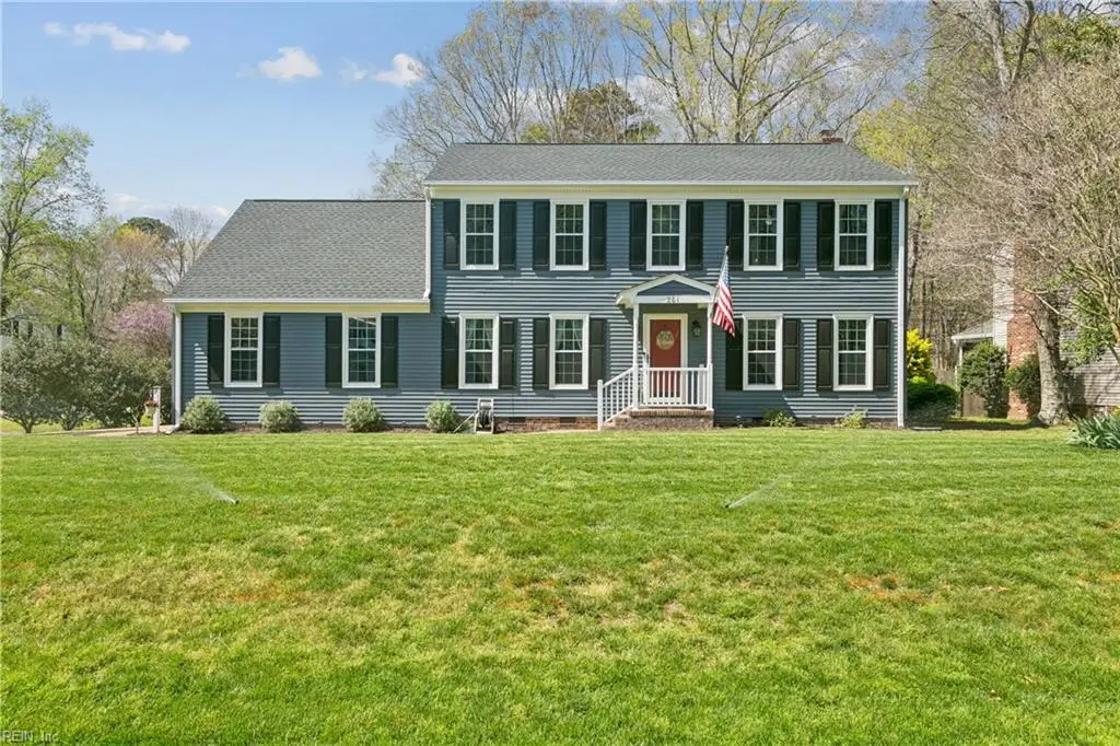 201 Crystal Lake Drive, Yorktown, VA 23692 - #1