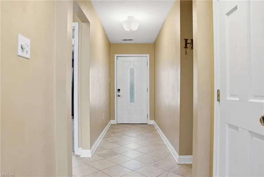 749 Willow Bend Drive, Chesapeake, VA 23323 - #3