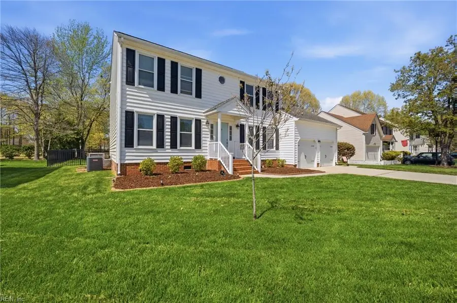 420 Las Gaviotas Boulevard, Chesapeake, VA 23322 - #2