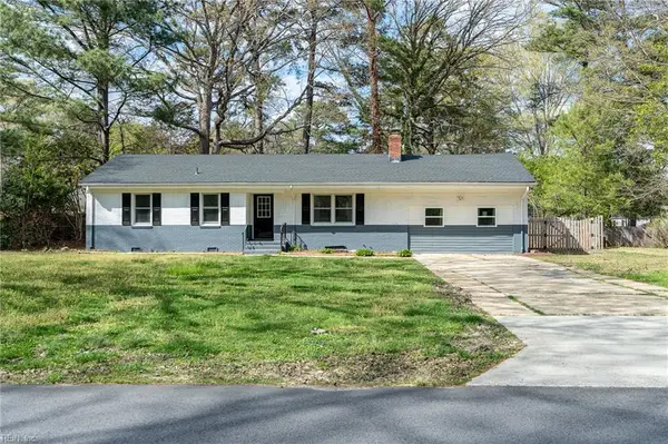 208 Old Drive, Chesapeake, VA 23322