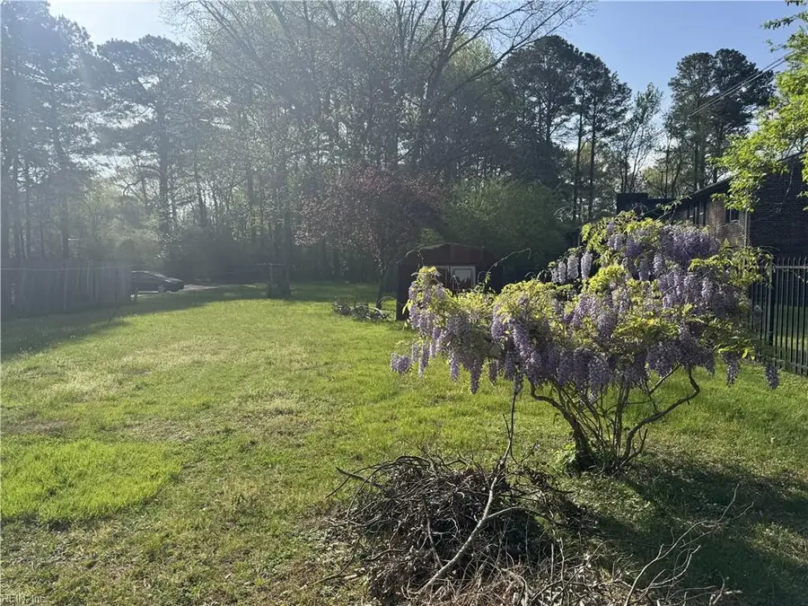 509 Cedar Road, Chesapeake, VA 23322 - #3