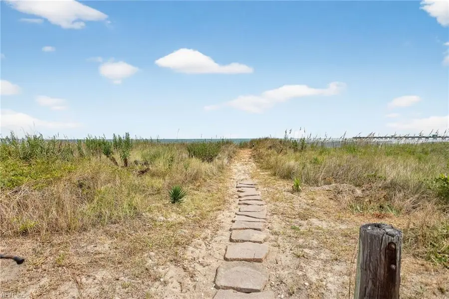 504 W Ocean View Avenue, Norfolk, VA 23503 - #3