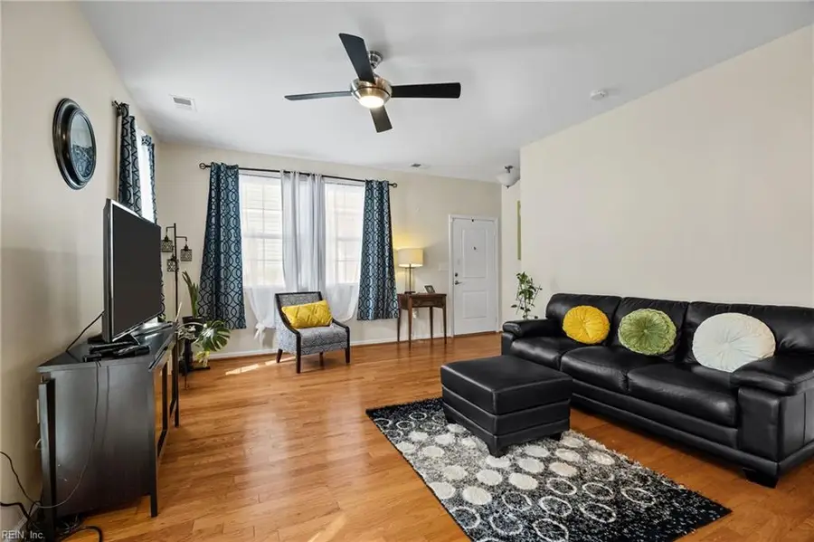 2664 Leytonstone Drive, Chesapeake, VA 23321 - #3