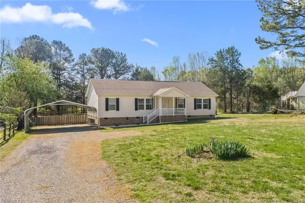 9825 Woods Cross Road, Gloucester, VA 23061