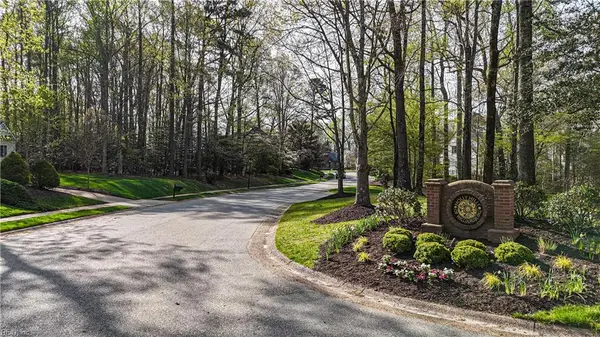 213 Yorkshire Drive, Williamsburg, VA 23185